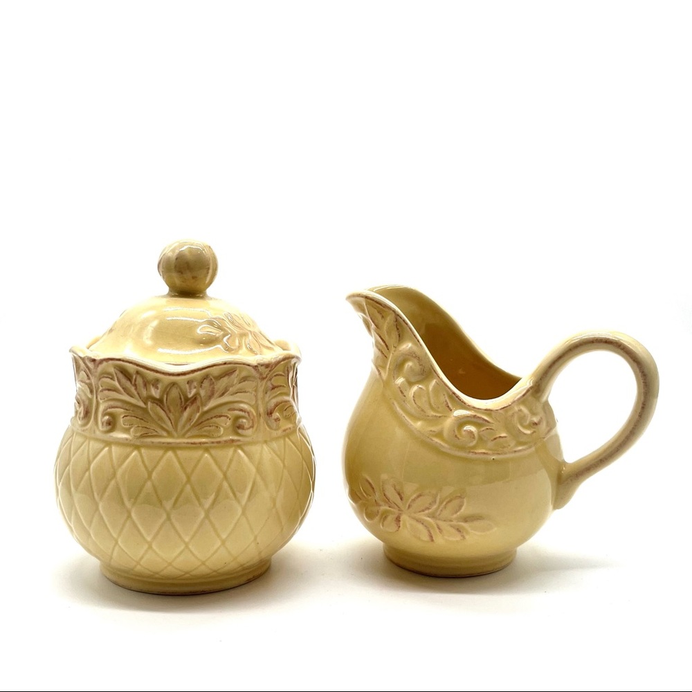 Home Collection “Isabella yellow” from JcPenney.